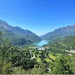 Apartment Atico De Lujo En El Pirineo