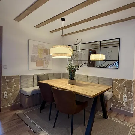 Atico De Lujo En El Pirineo * El Pueyo de Jaca