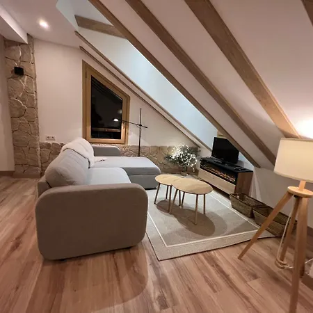 Apartment Atico De Lujo En El Pirineo El Pueyo de Jaca