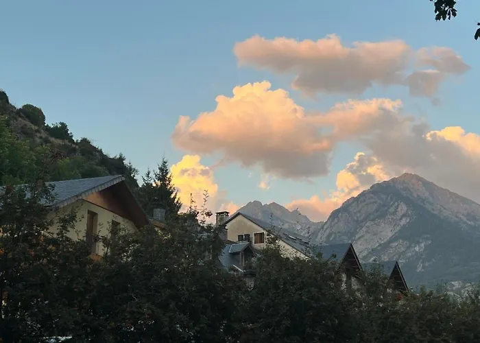 Lejlighed Atico De Lujo En El Pirineo El Pueyo de Jaca