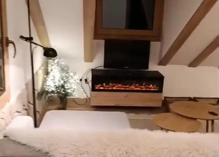 Atico De Lujo En El Pirineo * El Pueyo de Jaca