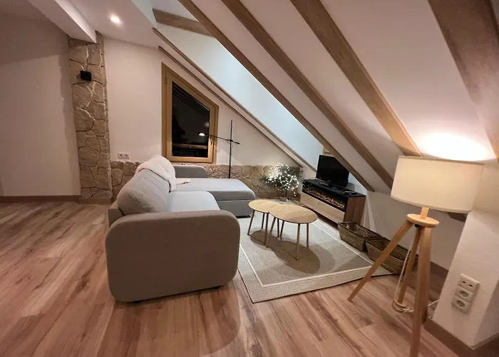 Διαμέρισμα Atico De Lujo En El Pirineo El Pueyo de Jaca