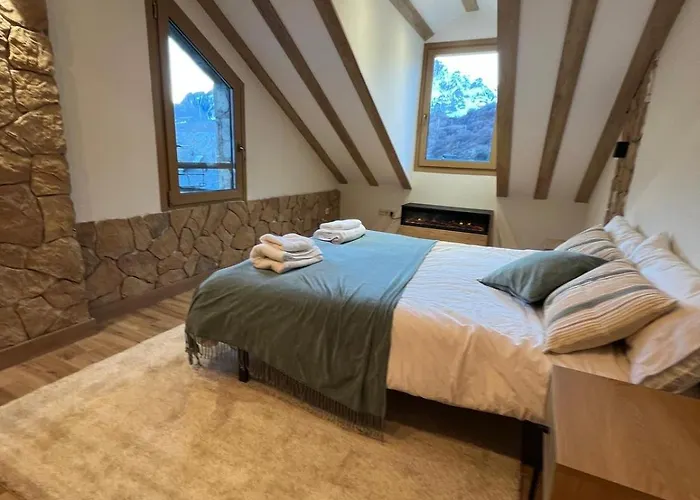 Atico De Lujo En El Pirineo El Pueyo de Jaca